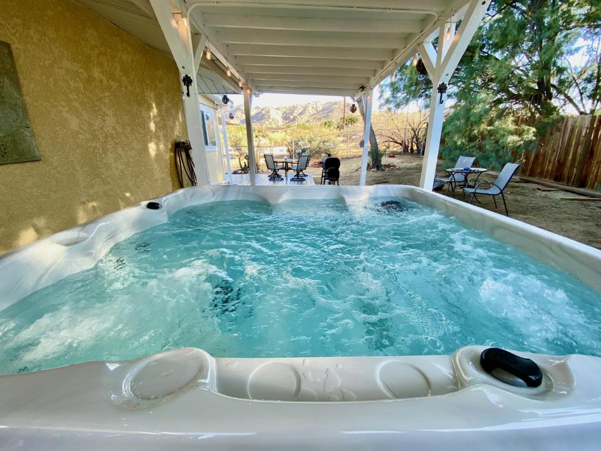 Float Pool, Hot Tub, Sauna, Views, Telescope-Skywatchers Haven Joshua Tree Bagian luar foto